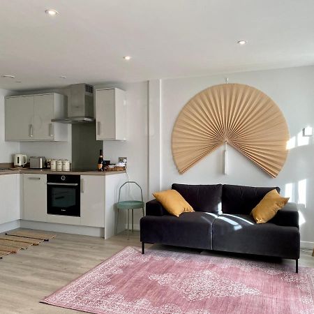 Modern Apartment In Central Quiet York With Free Parking - Contemporary New Building Luaran gambar