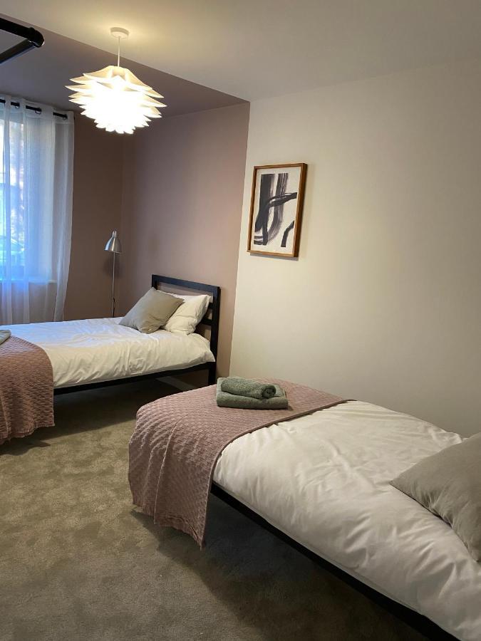 Modern Apartment In Central Quiet York With Free Parking - Contemporary New Building Luaran gambar